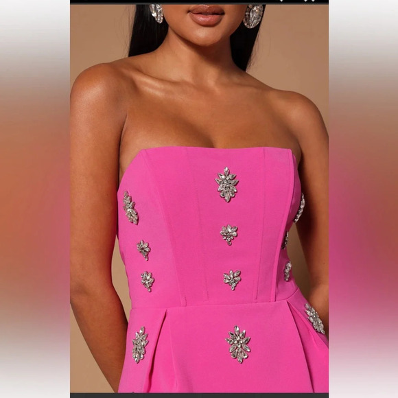 NovaLuxe Penelope Embellished Mini Dress - Hot Pink size L - Picture 5 of 10